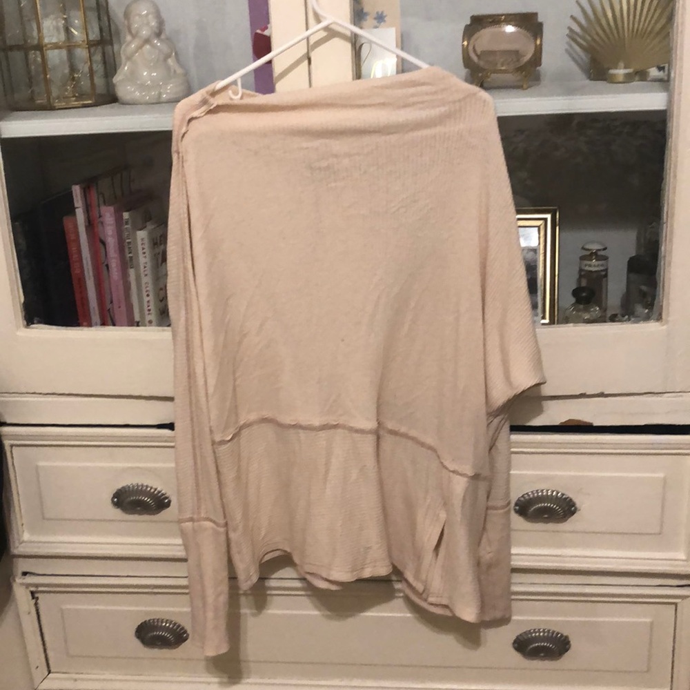 Free people sweater size small